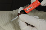 Figure 4  A standard mix tip is applied to the automix cement syringe.