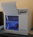A Wieland Zenotec mini mill
provides laboratories with a number of
milling options.
