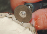 Fig 4. After adjusting, the ball screw retains 3 to 3½ threads, for a bar thickness of 1.6 mm.